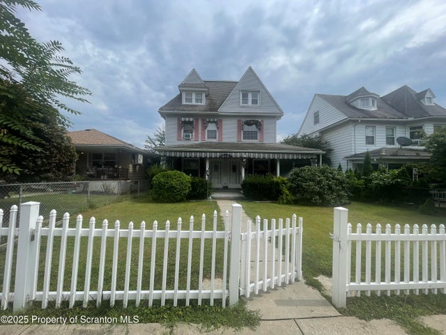 608 North Sumner Avenue - 1