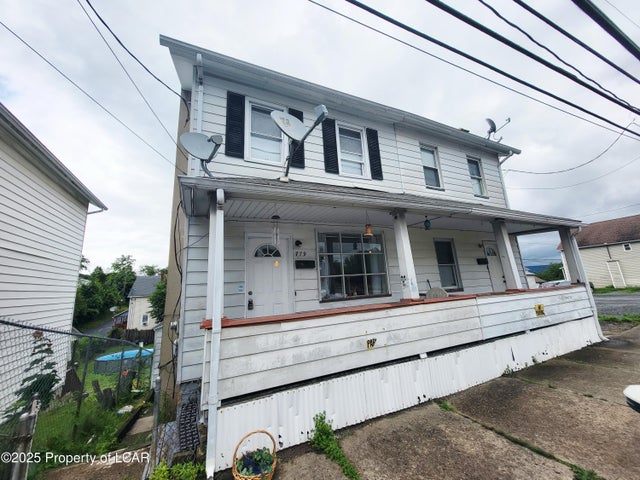 779 Main St - 1