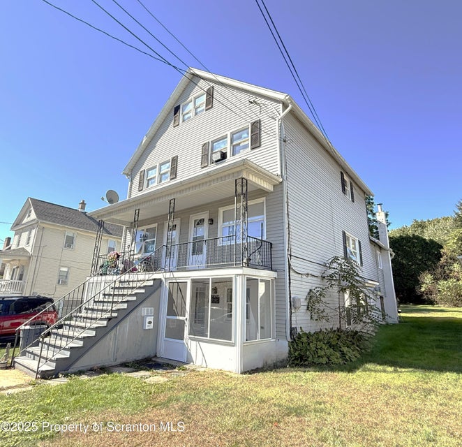 645-647 Laurel St - 647 LL