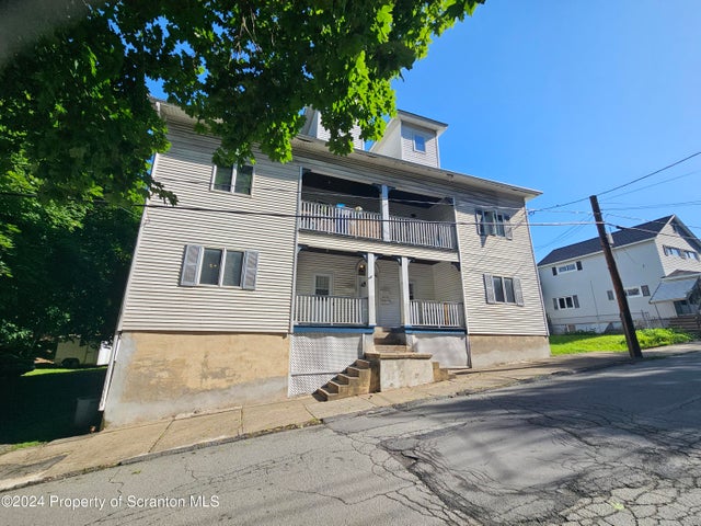 1019 Bunker Hill Street