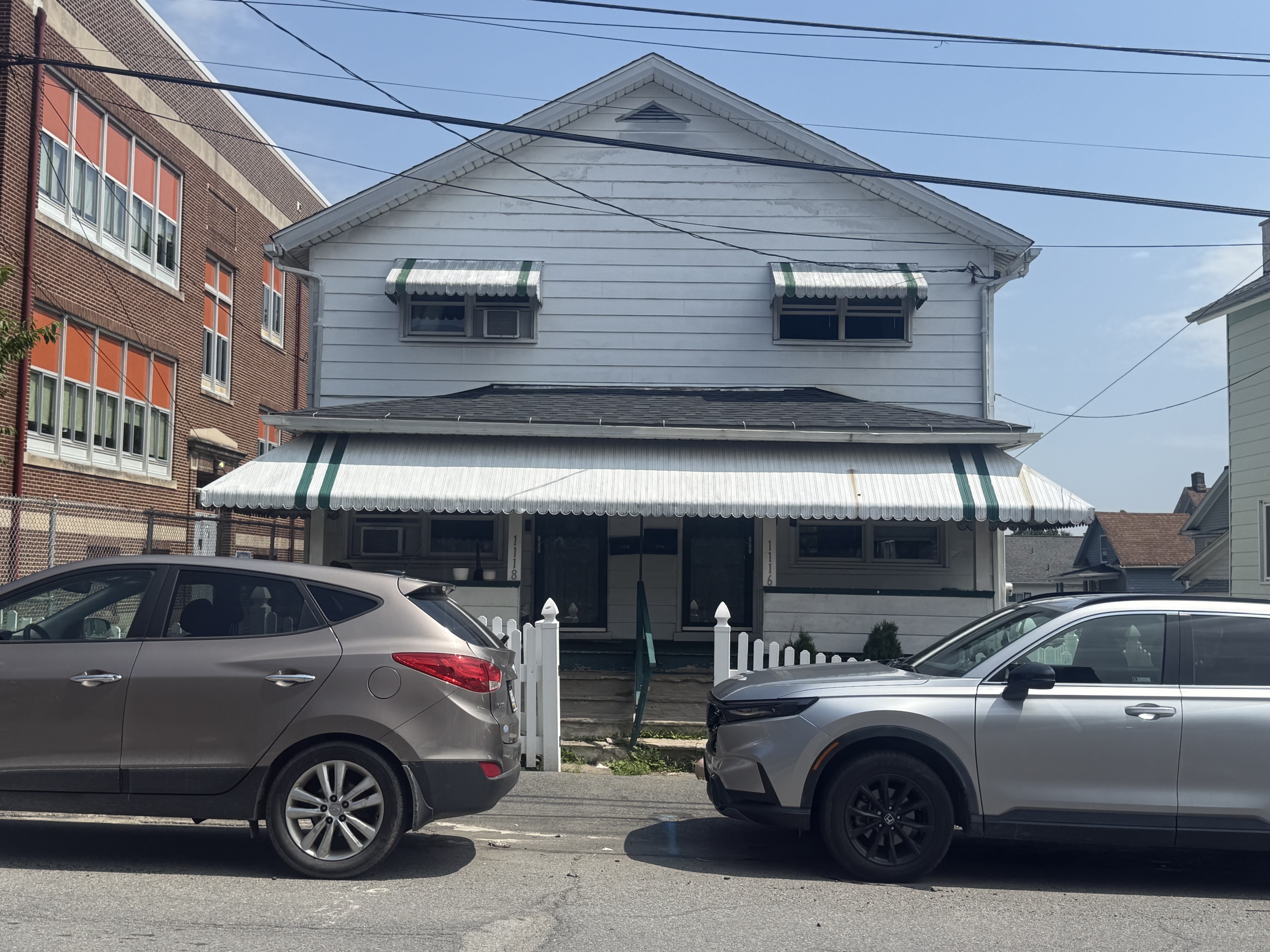 1116  Eynon Street - 1116