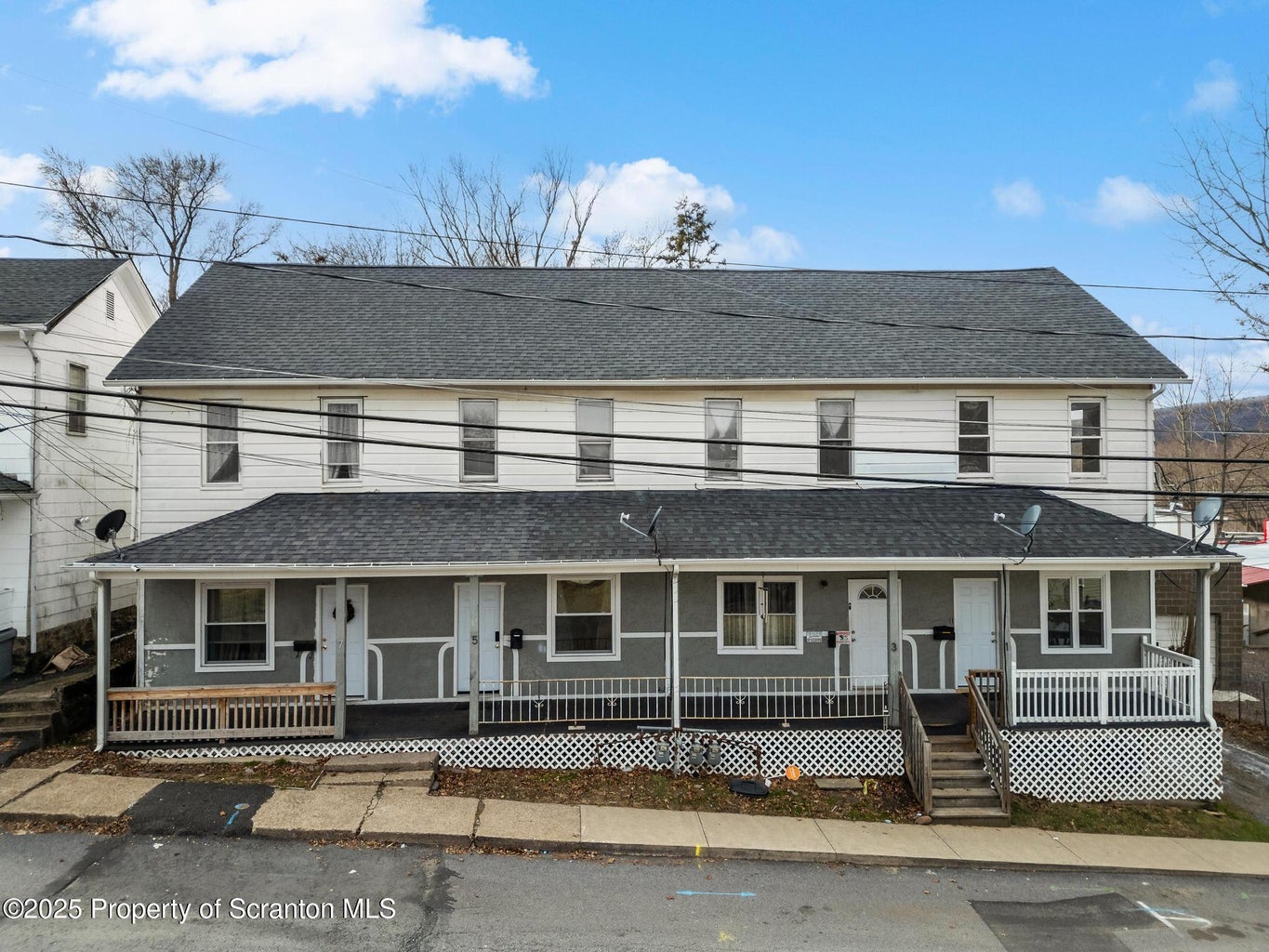3 Miller St